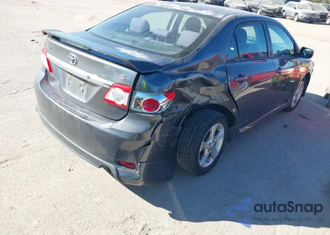 2011 Toyota Corolla S z USA, uszkodzony, nr VIN 2T1BU4EE8BC618006